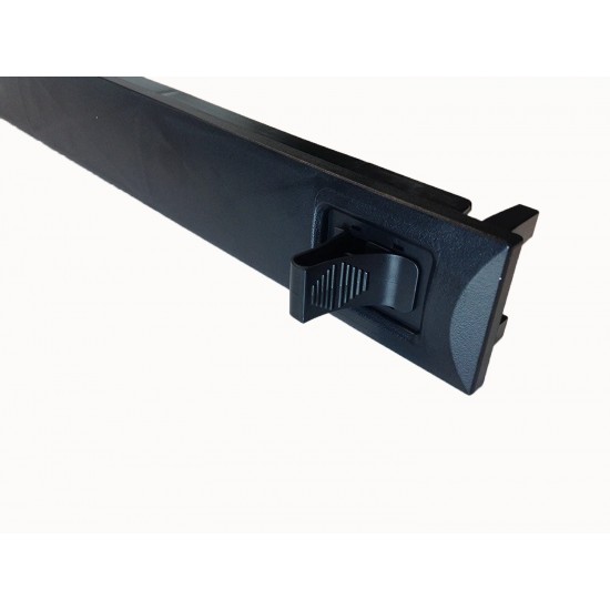 Toolless Blanking Panel plastic black(1U)